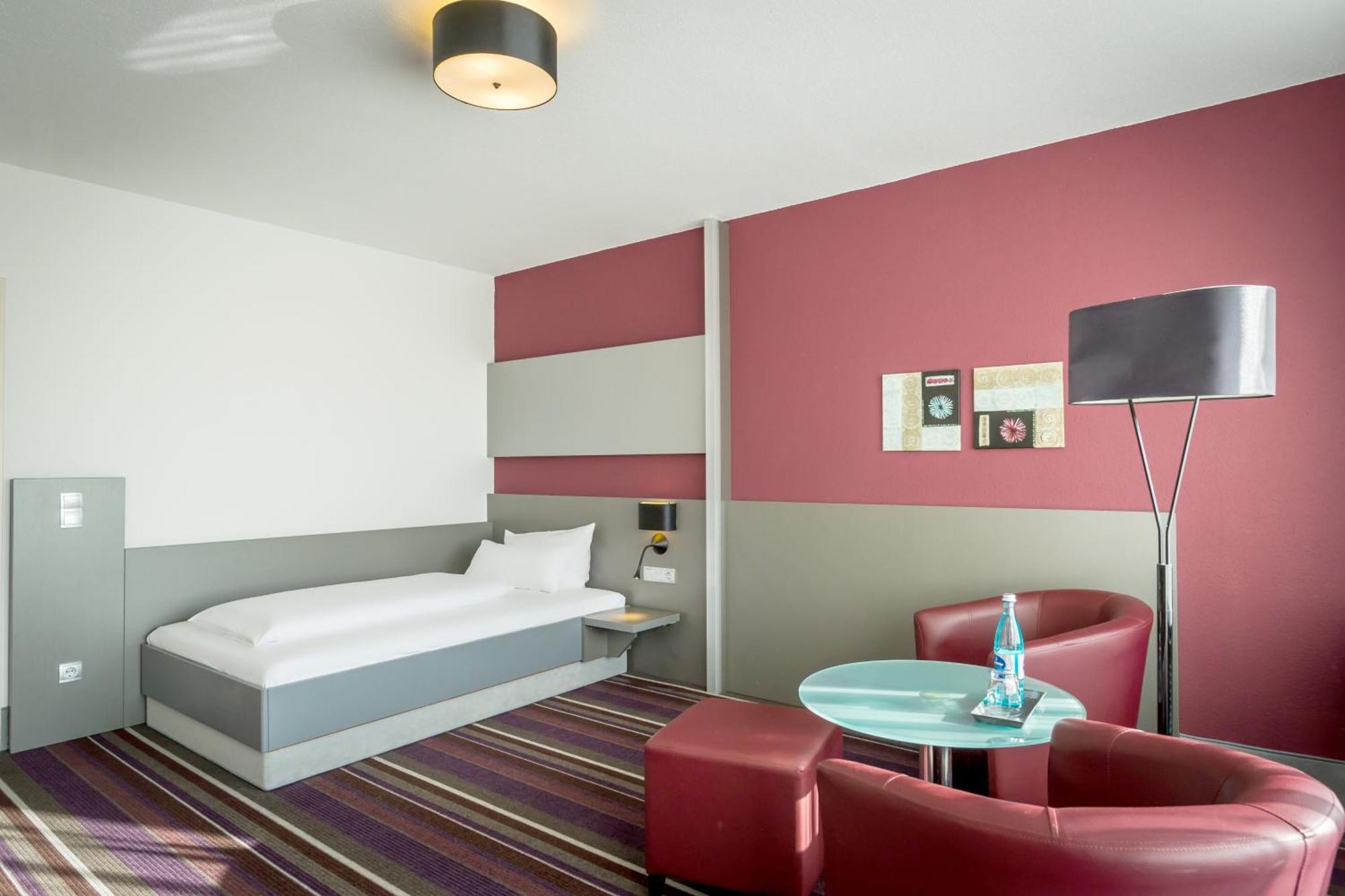 Hotel Frankenland Бад Кисинген Екстериор снимка